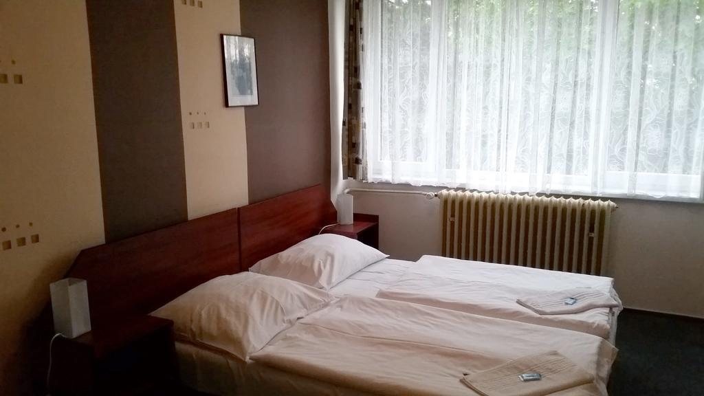 Hotel Zimni Stadion นาคอด ห้อง รูปภาพ